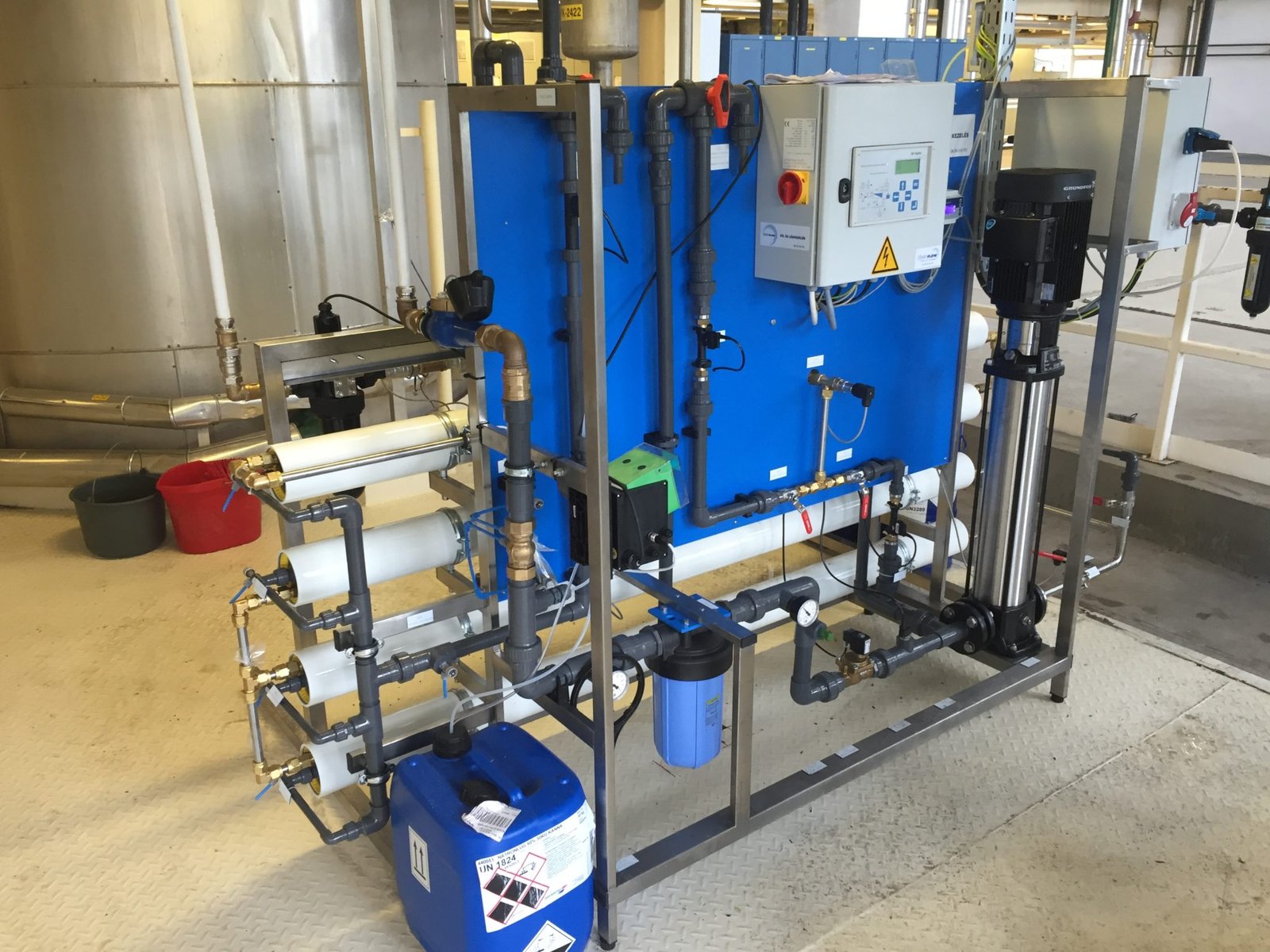 Forditott_ozmozis_vizkezelo_rendszer gyógyszeriparban